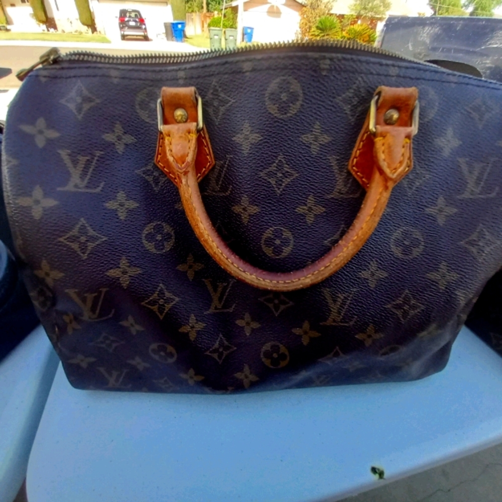 Authentic lv speedy 30 monogram